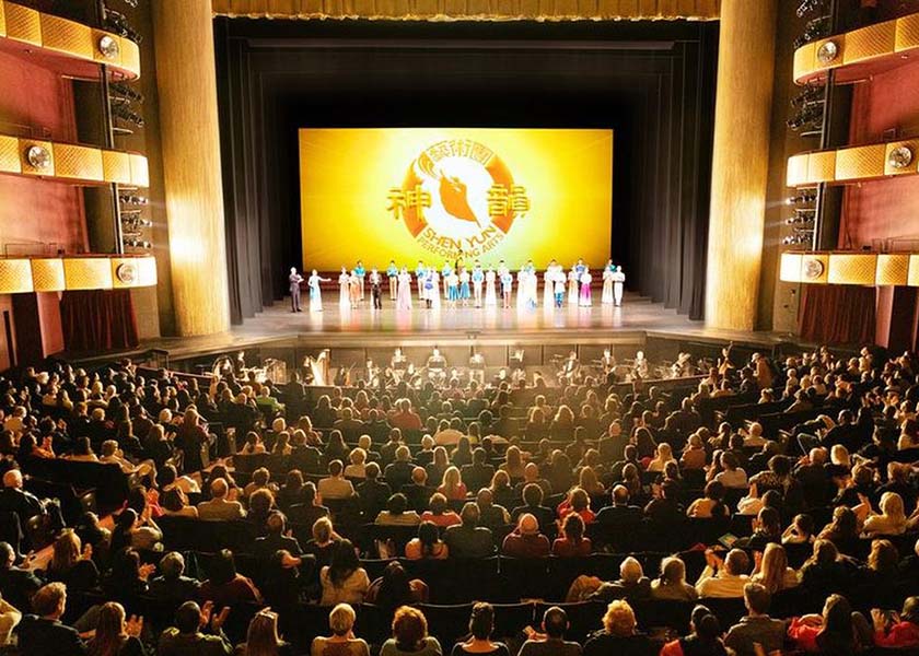 Image for article European Audiences Applaud Shen Yun's “Giving Form to the Divine”
